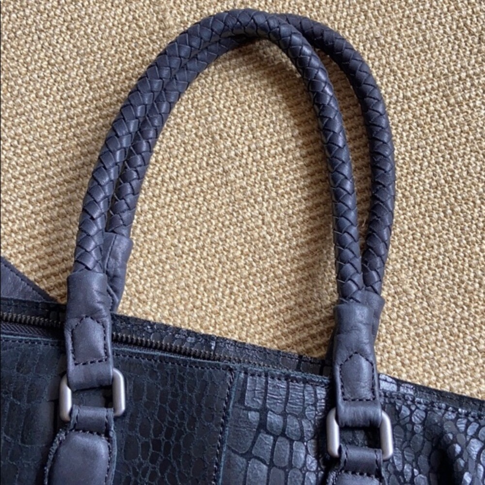 Liebeskind leather weekender tote - LIKE NEW! - Picture 6 of 6